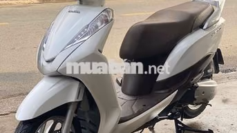 Honda Lead Trắng 125. 2016. Sơn zin mấy zin chất