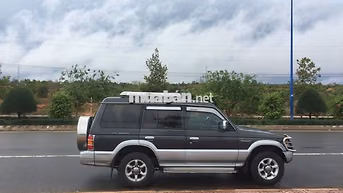 Mitsubishi Pajero V33 V6 3.0 2002 240.000 km Xám