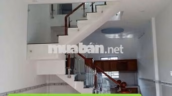 Nhà Thuê 4_10 Lầu suốt có 2pn Đẹp mới Đường Lê Thị ngay vĩnh lộc a
