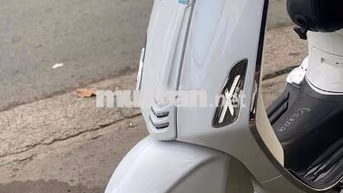 Piaggio Vespa Sprint Trắng ZIN ÊM CHẤT. siêu đẹp