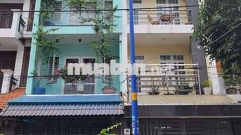 cần cho thuề nhà PTTN gần Dương Thị Giang DT 5x22 .1 trệt 2Lầu 3PN 3WS