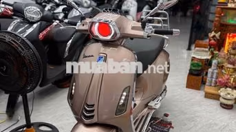 Piaggio Vespa Sprint 2019 tft đồ chơi nhiều