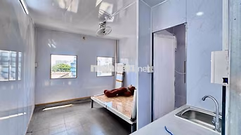 Cho Thuê Trọ Giá Rẻ!! 20m2 Thang Máy Hầm Xe_Giờ Tự Do Ngay Cầu Kiệt Q1