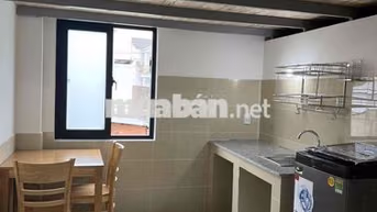 PHÒNG CỬA SỔ TRỜI, KẾ TRƯỜNG SƯ PHẠM KỸ THUẬT, NGÂN HÀNG