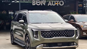 Kia Carnival Signature 2025 Dầu Xanh rêu