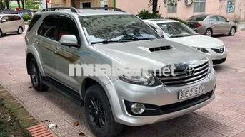Toyota Fortuner MT 2016  máy dầu