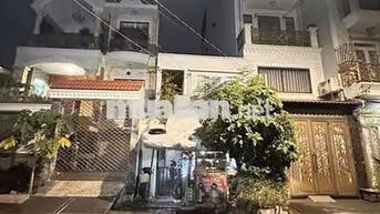 HẺM NHỰA 8M - 84M2 - NGANG 5M - ĐẤT - KHU PHÂN LÔ - 7,4 TỶ