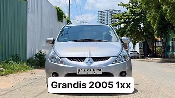 Mitsubishi Grandis sx 2005 odo 15v