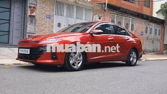 Hyundai Accent AT tiêu chuẩn 2024 Đỏ
