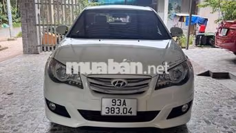 Hyundai Avante 2012 AT tự động cửa nóc