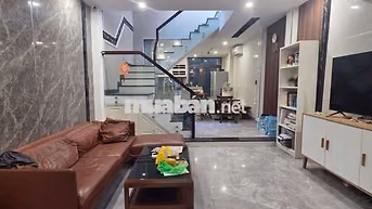 Nhà Nguyên Căn Đường Phan Huy ích F14 Gò Vấp DT: 4.2X16 Trệt 1 Lầu