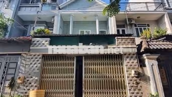 cho thuê nhà 5x13 đúc 1  lầu hẻm xe hơi  đường lj 56