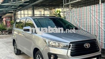 Toyota Innova 2021 Xám 7 chỗ