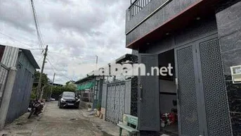 CẦN BÁN CĂN NHÀ. SỔ CHUNG 3 CĂN. GIỮ SỔ GỐC. GẦN CHỢ THỚI TỨ. HẺM XE H