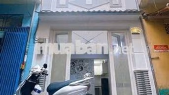 Nhà Nguyên Căn Đường Đoàn Văn Bơ - 2PN 3WC - 3.2x7m