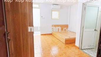 CÒN *** 1 phòng Studio tách bếp Phạm Văn Bạch