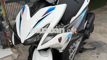 Yamaha NVX 155cc Trắng 15.395 km