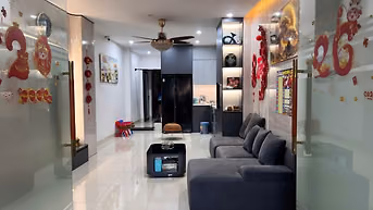 cho thuê nhà 75m2 2 tầng ngõ ôt khu thái hà