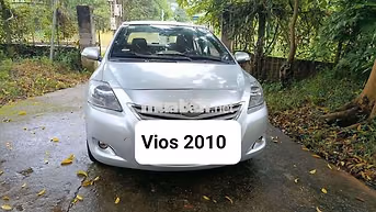 Toyota Vios 2010 Bạc