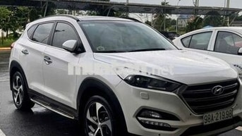 Hyundai Tucson 1.6 AT Turbo 2018 Trắng 60000 km