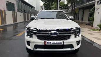 Ford Everest Titanium 1 cầu 2025 Trắng 15.200 km