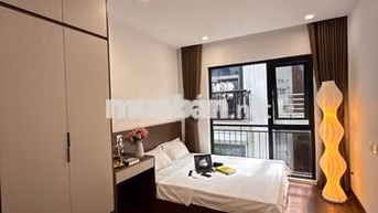Studio Trung Kính – Full Nội Thất – Thang Máy – Giá Tốt