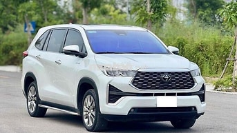 Toyota Innova Cross HEV 2025 Xăng điện Trắng
