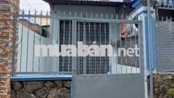 Nhà cho thuê hẻm 637 Tỉnh Lộ 10, (1 lửng 1WC) hẻm xe hơi, nhà trống