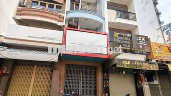 Cho thuê nhà Mặt tiền chợ Tân Thành,Q5- 4x20- 5 tấm- 6 Phòng 4wc