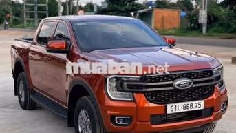Ford Ranger XLS 2025 2 cầu tự động 4 vạn siêu đep