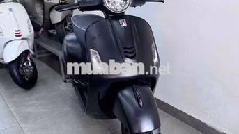 Piaggio Vespa GTS 125 cc ABS iGet đèn lét