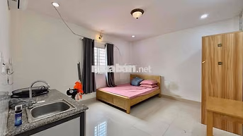 STUDIO CỬA SỔ TRỜI - FULL NỘI THẤT - NGAY CV HOÀNG VĂN THỤ
