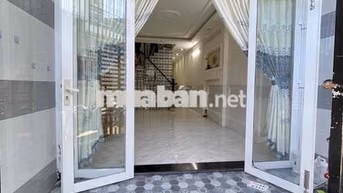 Nhà lầu 4 phòng hẻm Phạm Ngọc Hưng. Gần Lotte Mart