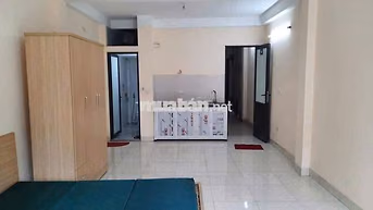  phòng 190 Nguyễn trãi cạnh Đh Nhân Văn, Royacity ( thông chính kinh )