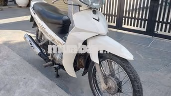Yamaha Sirius Trắng Xe số