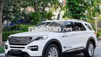 Ford Explorer 2023 Trắng 8113km