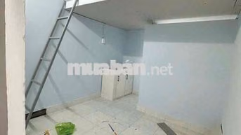 PHÒNG TRỌ GÁC GIÁ RẺ KHU HOÀNG HOA THÁM - TÂN BÌNH
