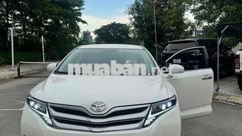 Toyota Venza máy 2.7 lên nhiều đồ chơi có giao lưu