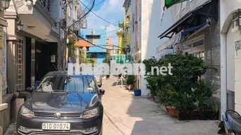 Cho thuê nhà ĐẸP HXH LÊ VĂN SỸ -PHẠM VĂN HAI 4x14 2LẦU giá 18triệu