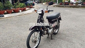 Honda Dream Nâu Xe số
