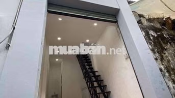 Nhà mới xây sạch sẽ Nguyễn Văn Quá dt 2.5x6m 1 lầu 1 sân thượng đúc 