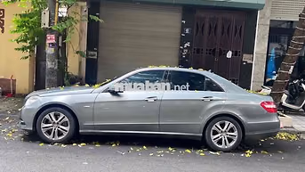 Mercedes-Benz E250-AT 2010 Xám