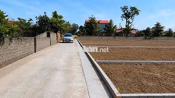 Chủ cần bán nhanh Lô đất 100m2 chỉ 750 triệu. Cạnh trục đường Bắc Lý
