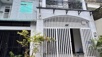 Ban nhanh nhà đường Lê thị Chợ 5x13,6 xd 3L giá 9,5 tỷ TL
