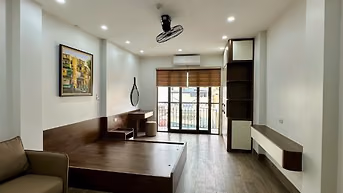 Nhà mặt ngõ chợ Khâm Thiên - 48m2 x 8 tầng thang máy, thông sàn - SĐCC