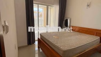 Bán nhanh căn hộ biển 2pn có sân vườn đang cho thuê