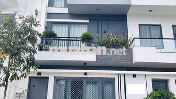 🌻CHO THUÊ NHÀ TRỆT 2 LẦU MỚI ĐẸP FULL NỘI THẤT (KDC) NAM LONG