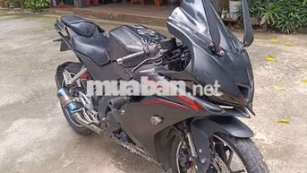 Yamaha R15 V3 2018 Đen 7V