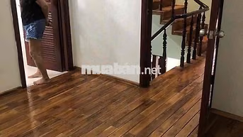 cho thuê nhà nguyên căn nhà 3 lầu, 4pn, 3wc, DT: 4x14m, Lê Thị Hồng