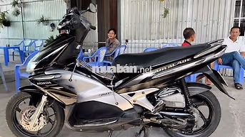 Honda Air Blade Fi 2010 Đen bạc bán có giao lưu
